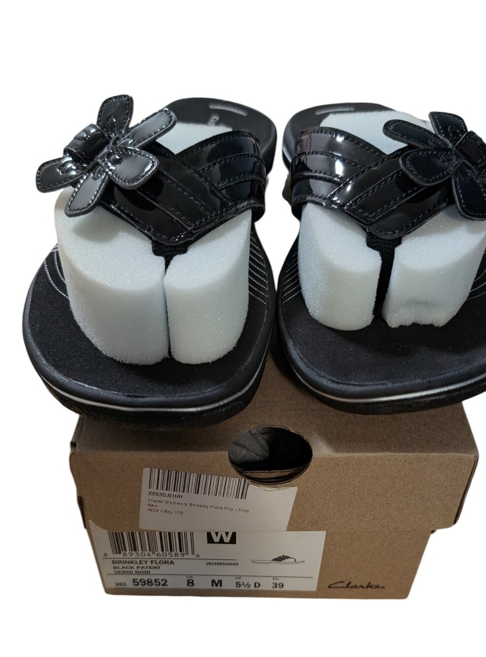 New-Clarks Cloudsteppers Brinkley Flora Black Patent Leather With Flower - Picture 5 of 5